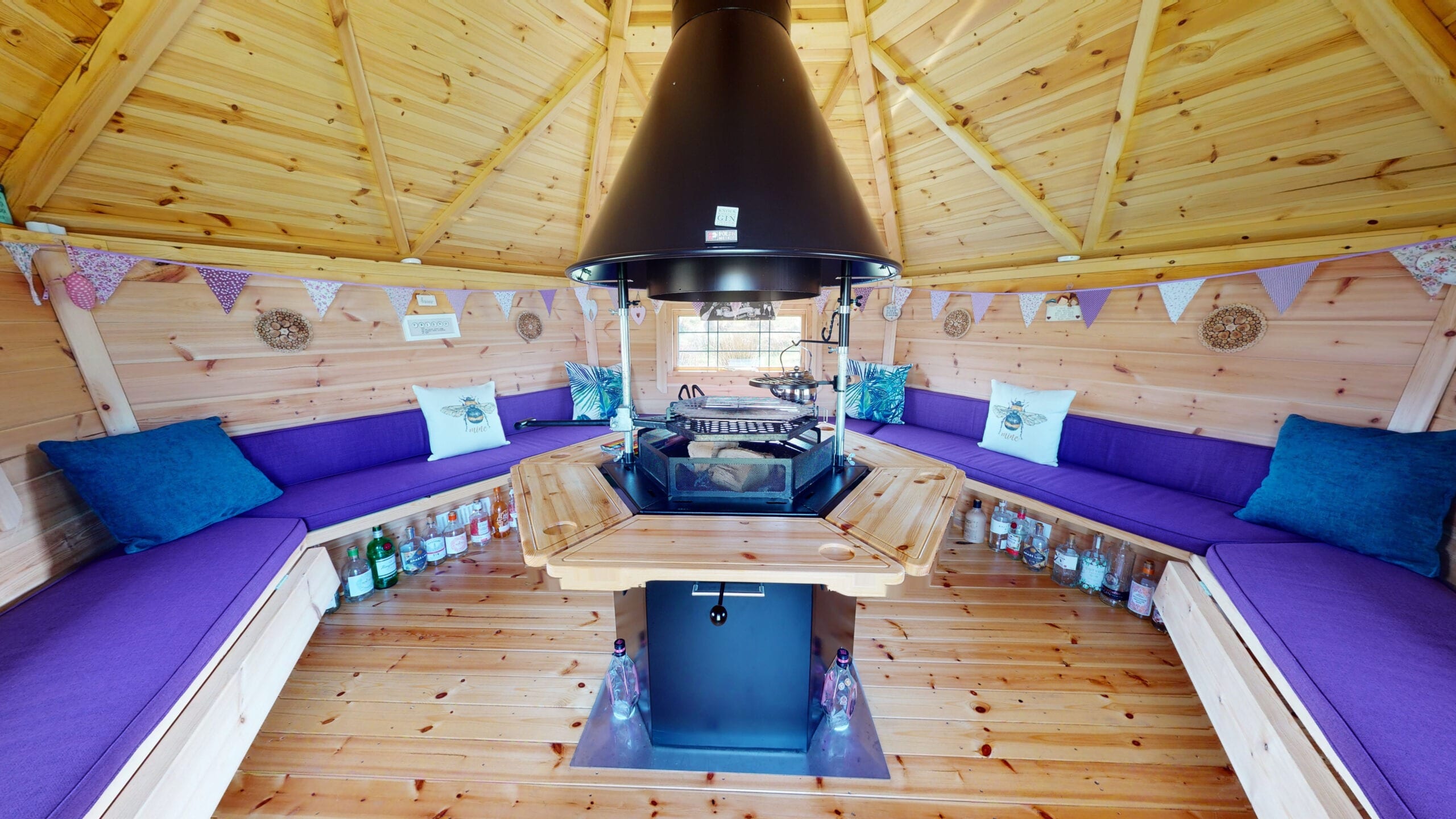 Creating Memories Across Generations: Spacious Glamping at Let's Glamp Retro