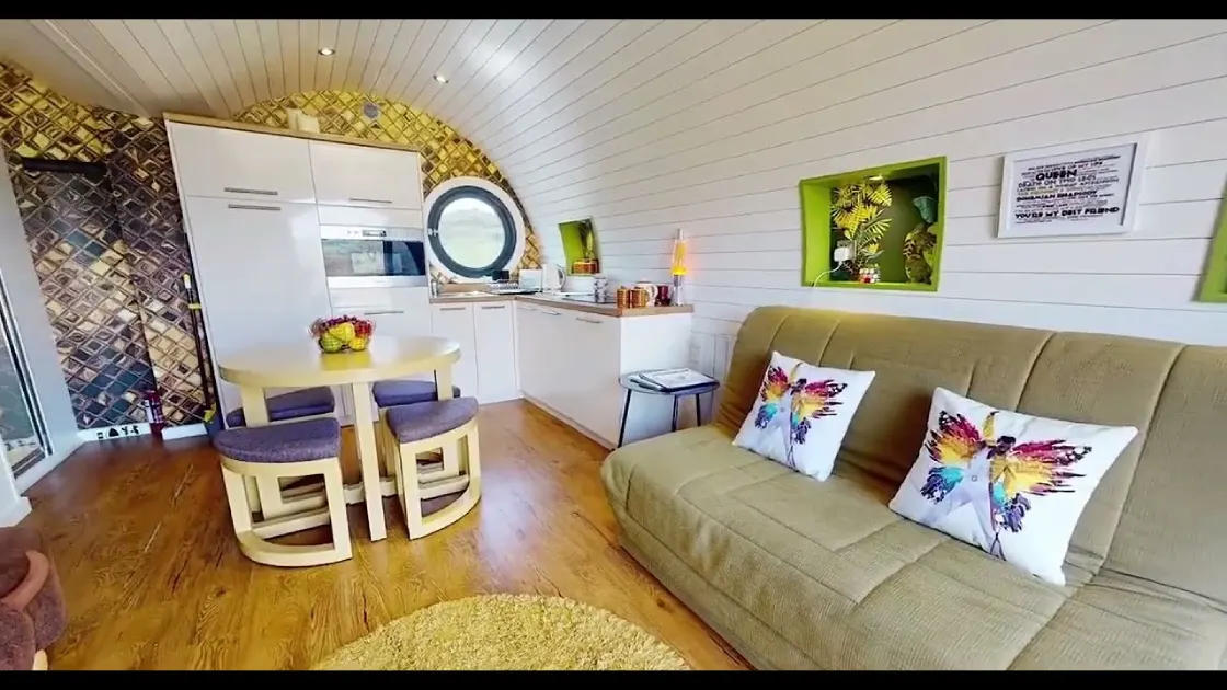 How to Make Your Pet Feel Right at Home During a Glamping Holiday in West Wales!