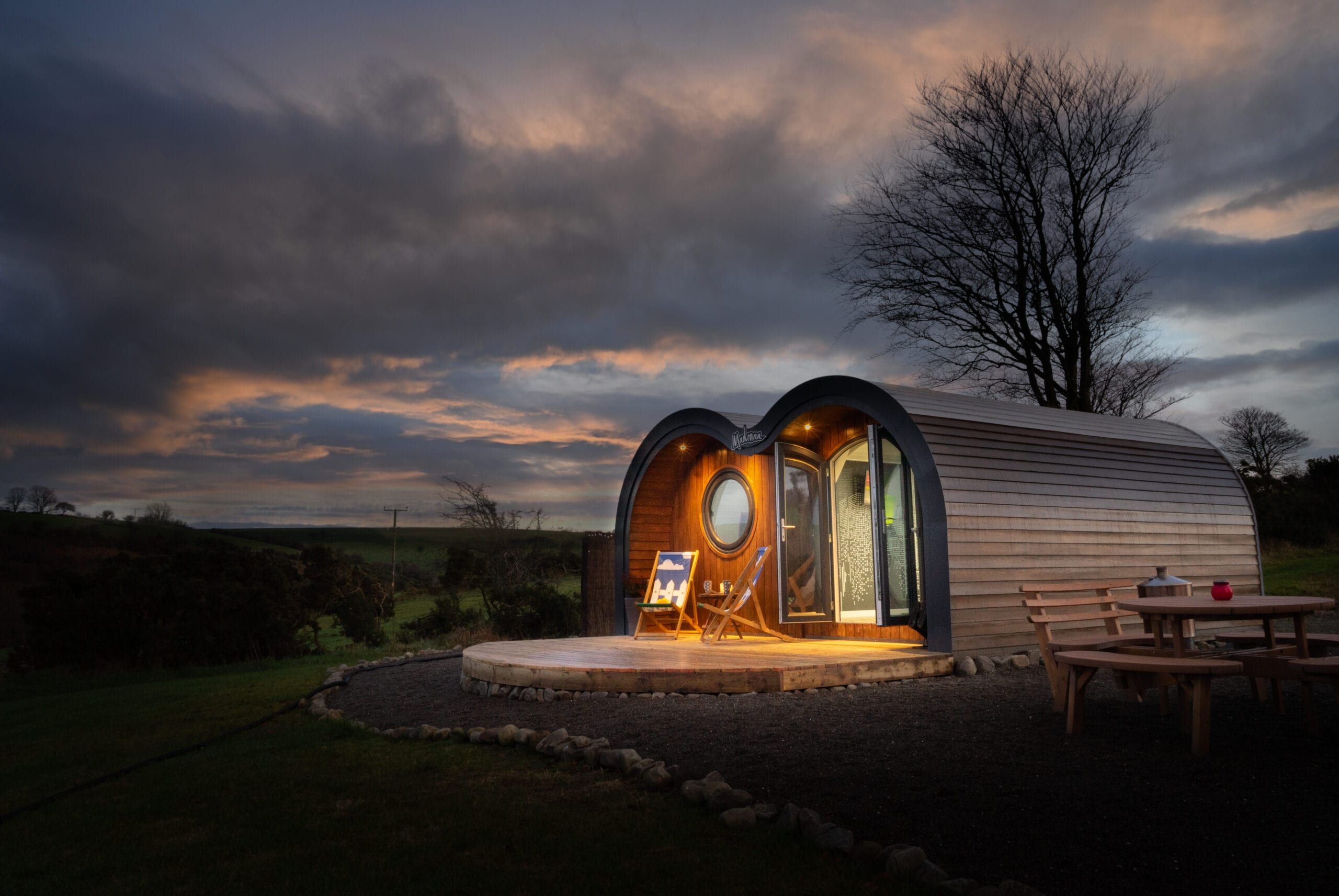 Winter Glamping in Wales: Embrace the Chill with Let's Glamp Retro!